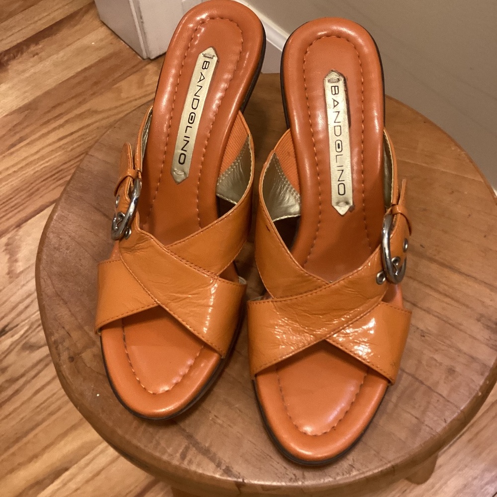 Bandolier Platform Sandals - Open toe - Orange